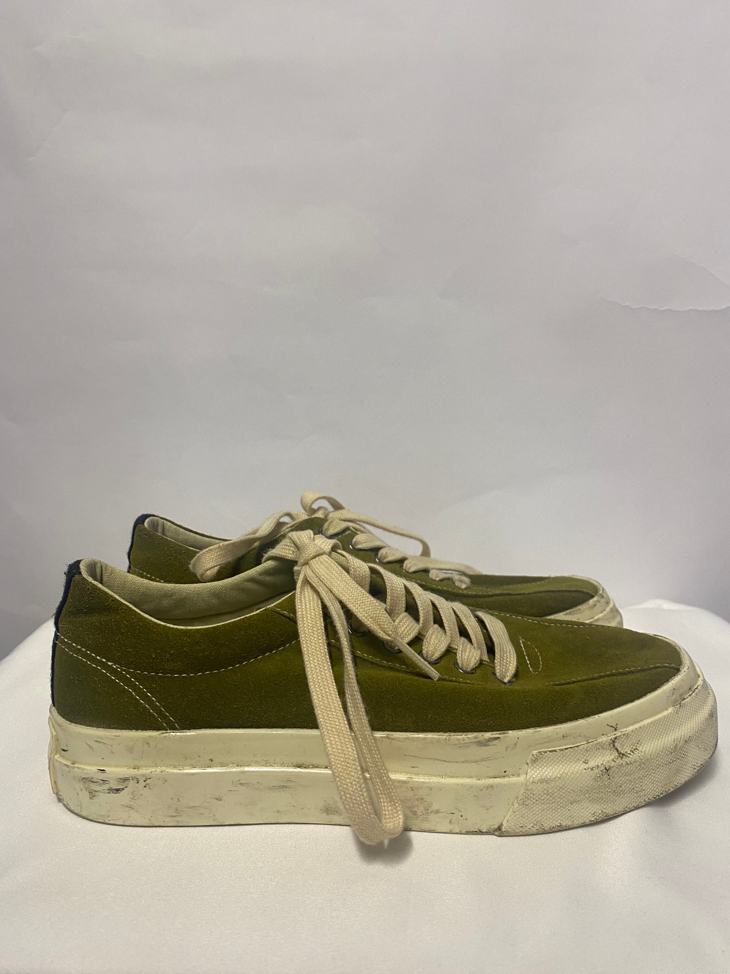 Stepney Workers Club Olive Green Suede Thick Sole Trainer 39/6