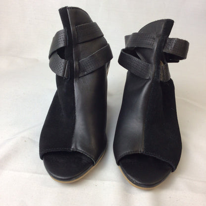 BNWT Emu Australia Black Leather Heeled Sandals Size 6 UK (39 EU)