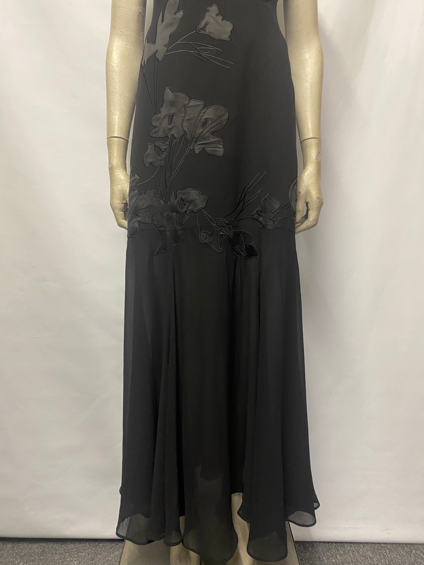 Halston Black Mesh Floral Gown Size UK 10, US 6