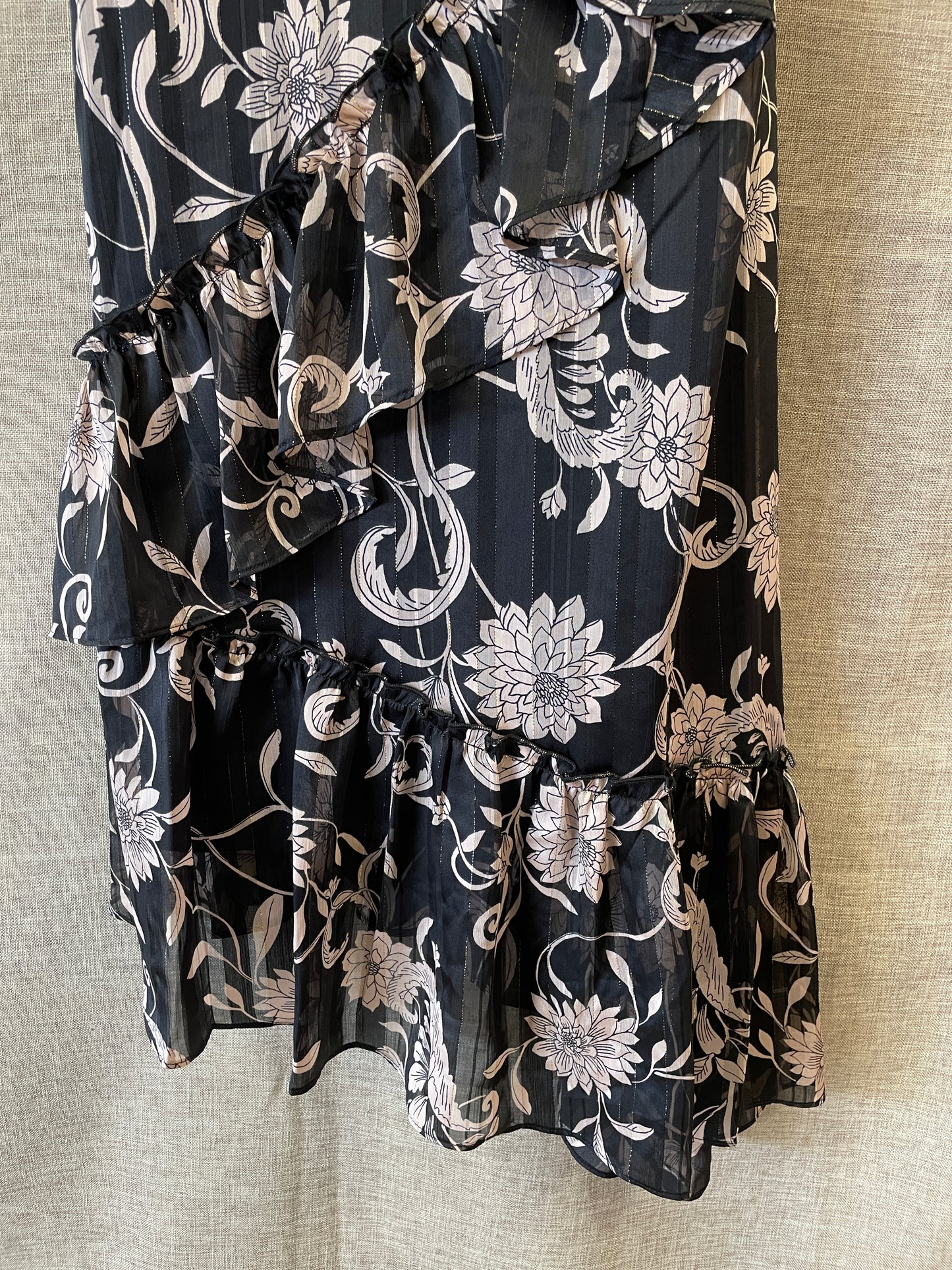 Bcbgmamaxazria Black Floral Pattern Asymmetric Short Dress Size 2 Extra Small