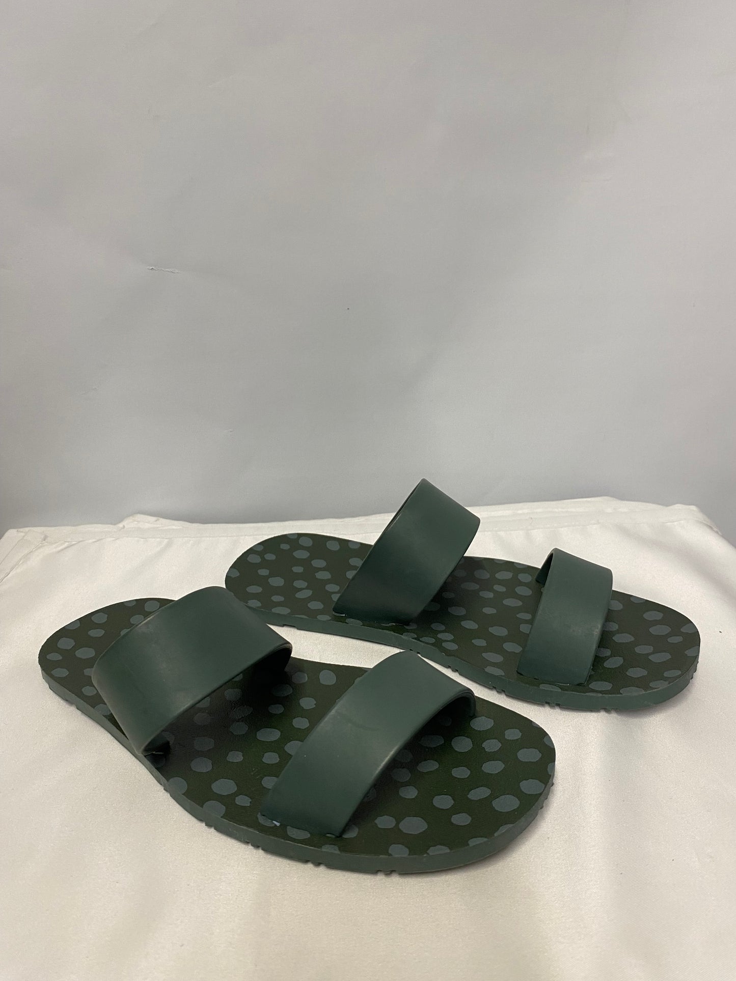 Joules Green Polka Dot Rubber Sliders 3