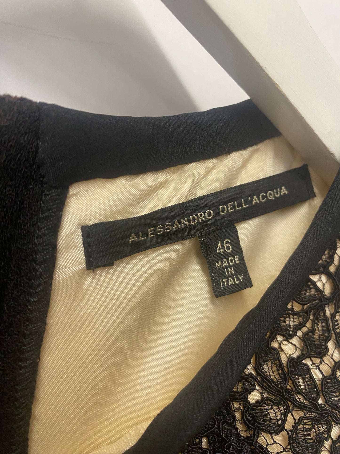 Allesandro Dell'acqua Black Lace Overlay Sleeveless Sheath Dress 14
