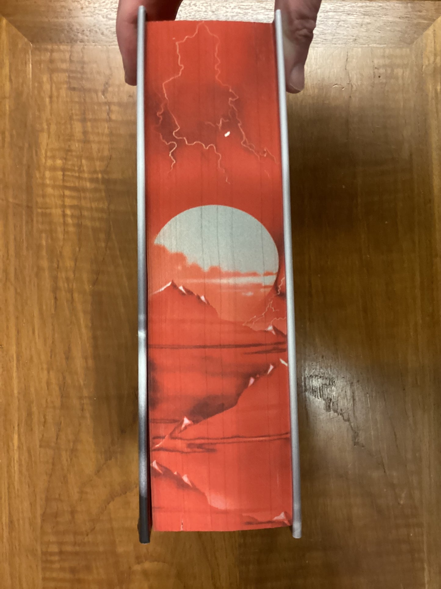 Brandon Sanderson - Wind and Truth - Gollancz 2024 - 1st Edition, Sprayed Edges