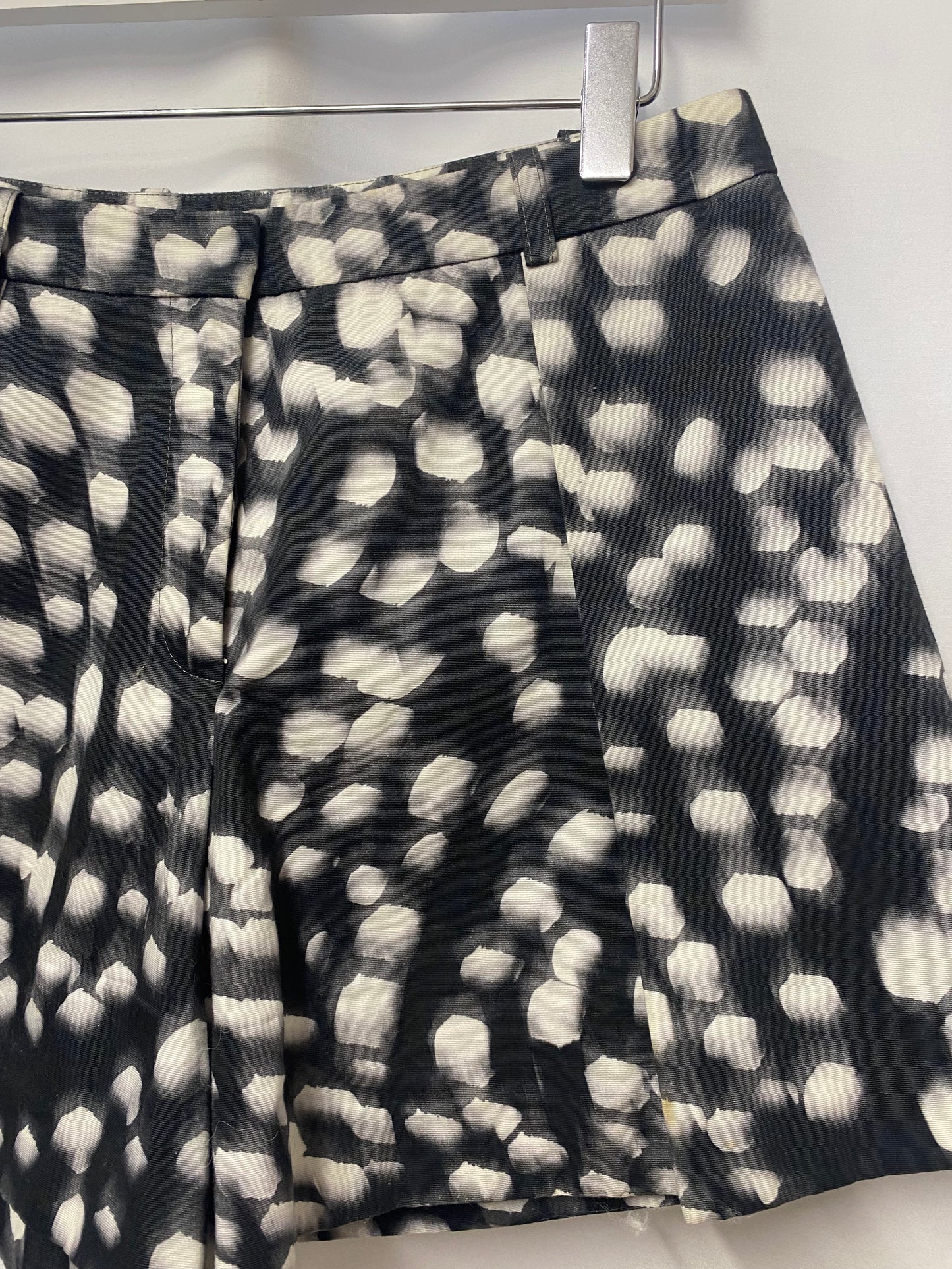 Jil Sander Black and White Patterned Cotton Mini Shorts 6