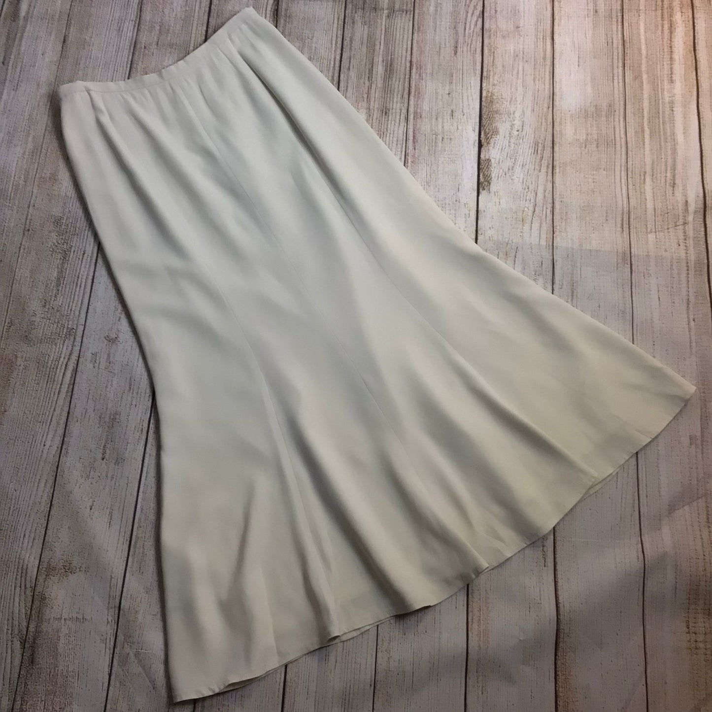 Elégance Paris Cream Lined Flare Skirt Size 12