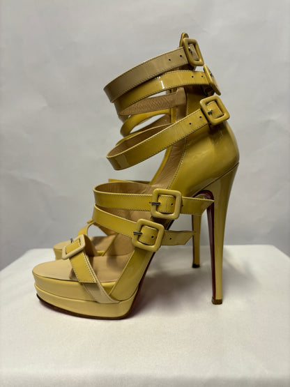 Christian Louboutin Pale Yellow Patent Platform Heels 39/6 in box