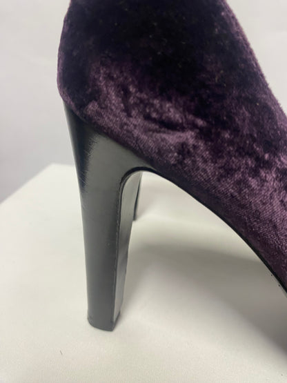 Mascaro Purple Velvet Bow Stiletto Heels 7