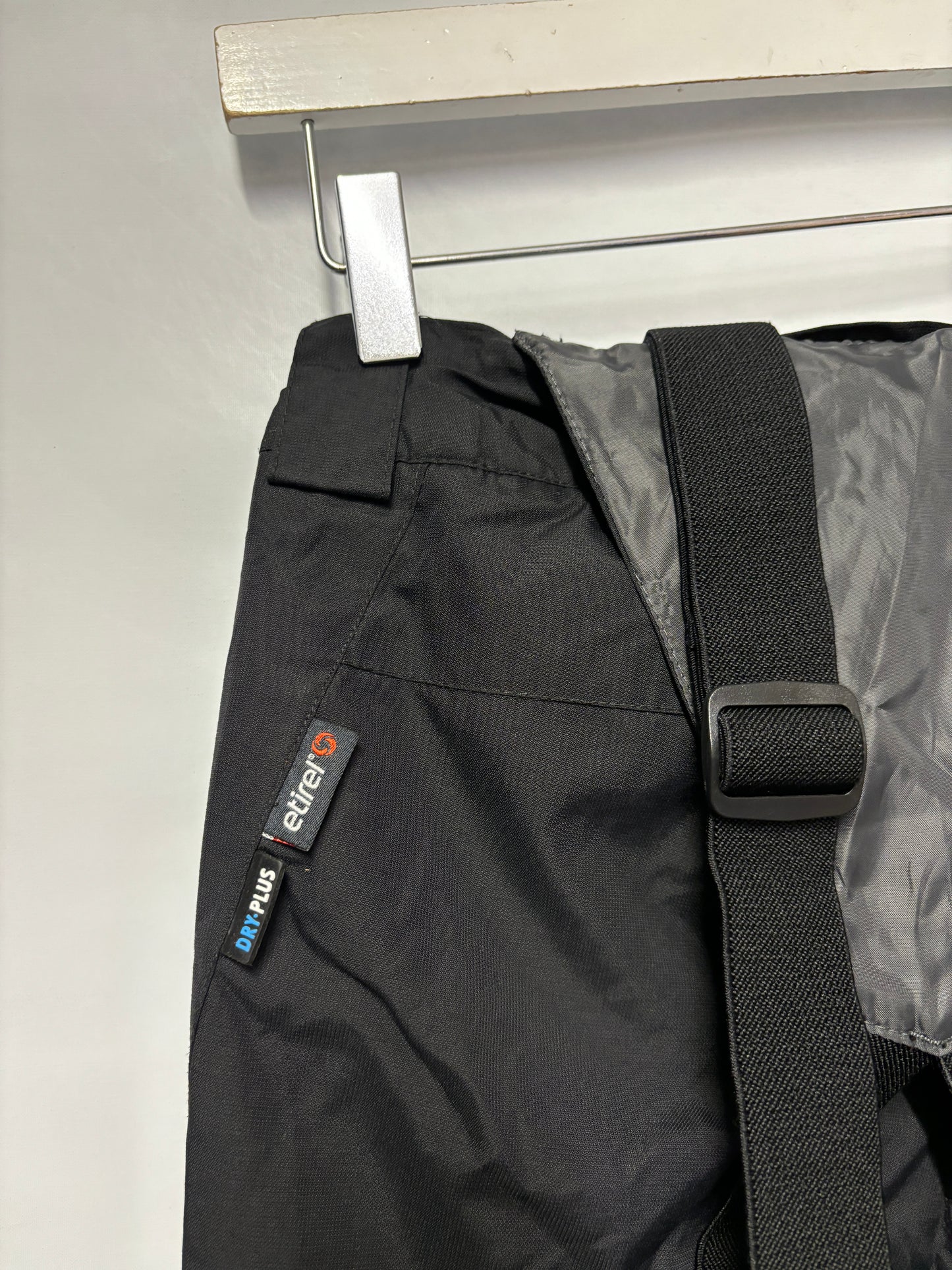 Etirel Black Insulated Ski Salopettes 140 9-10 Yrs