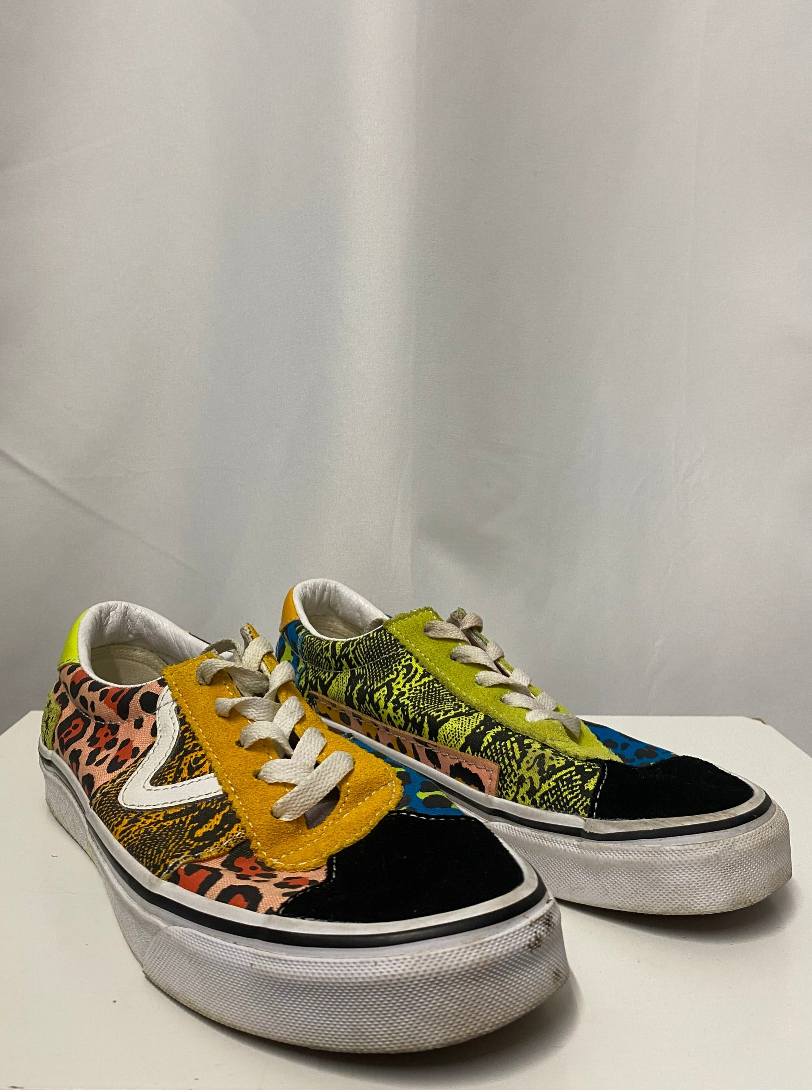 Vans year of the sales snake