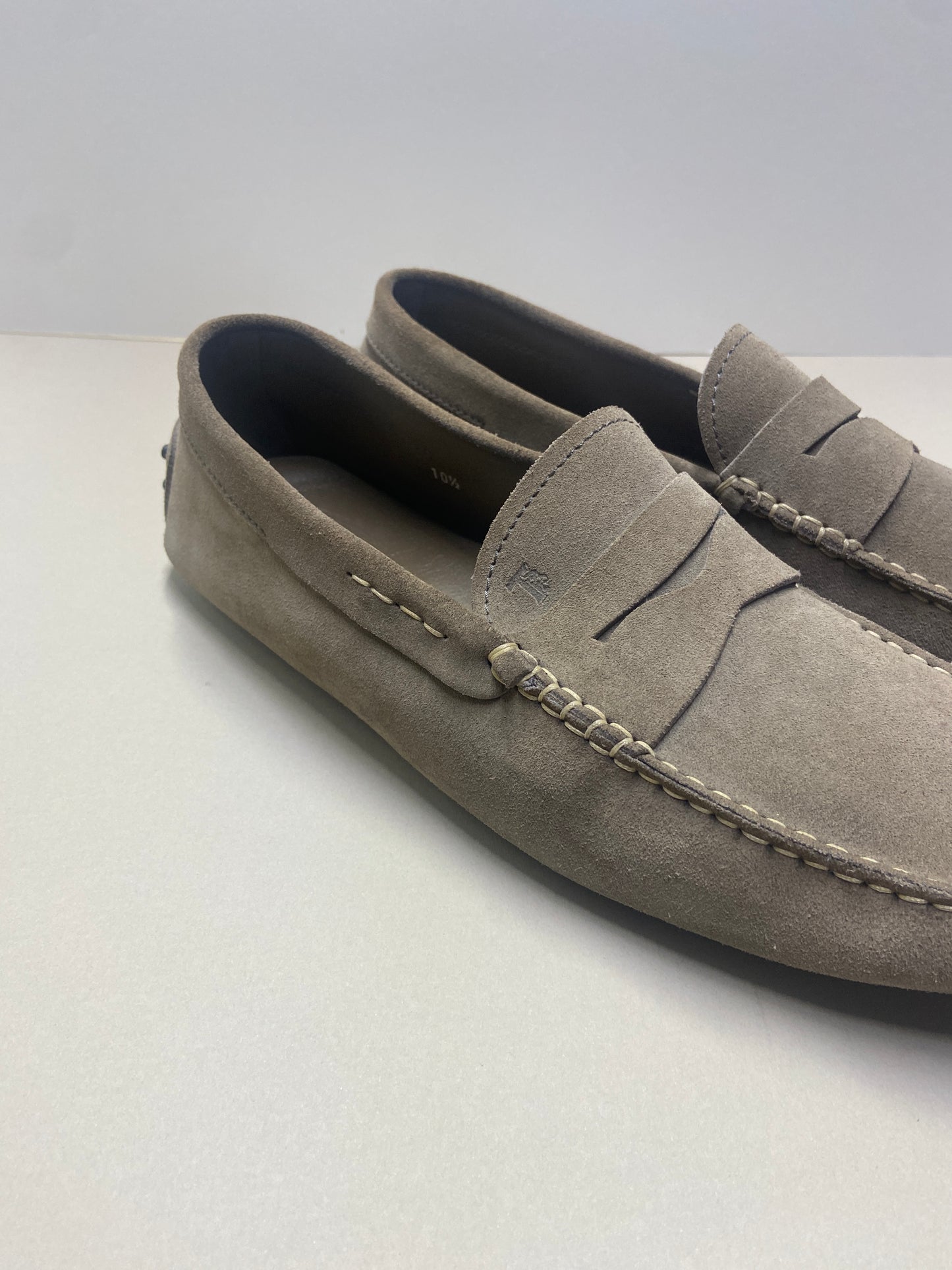 Tod's Suede penny loafers in beige colour size 10.5