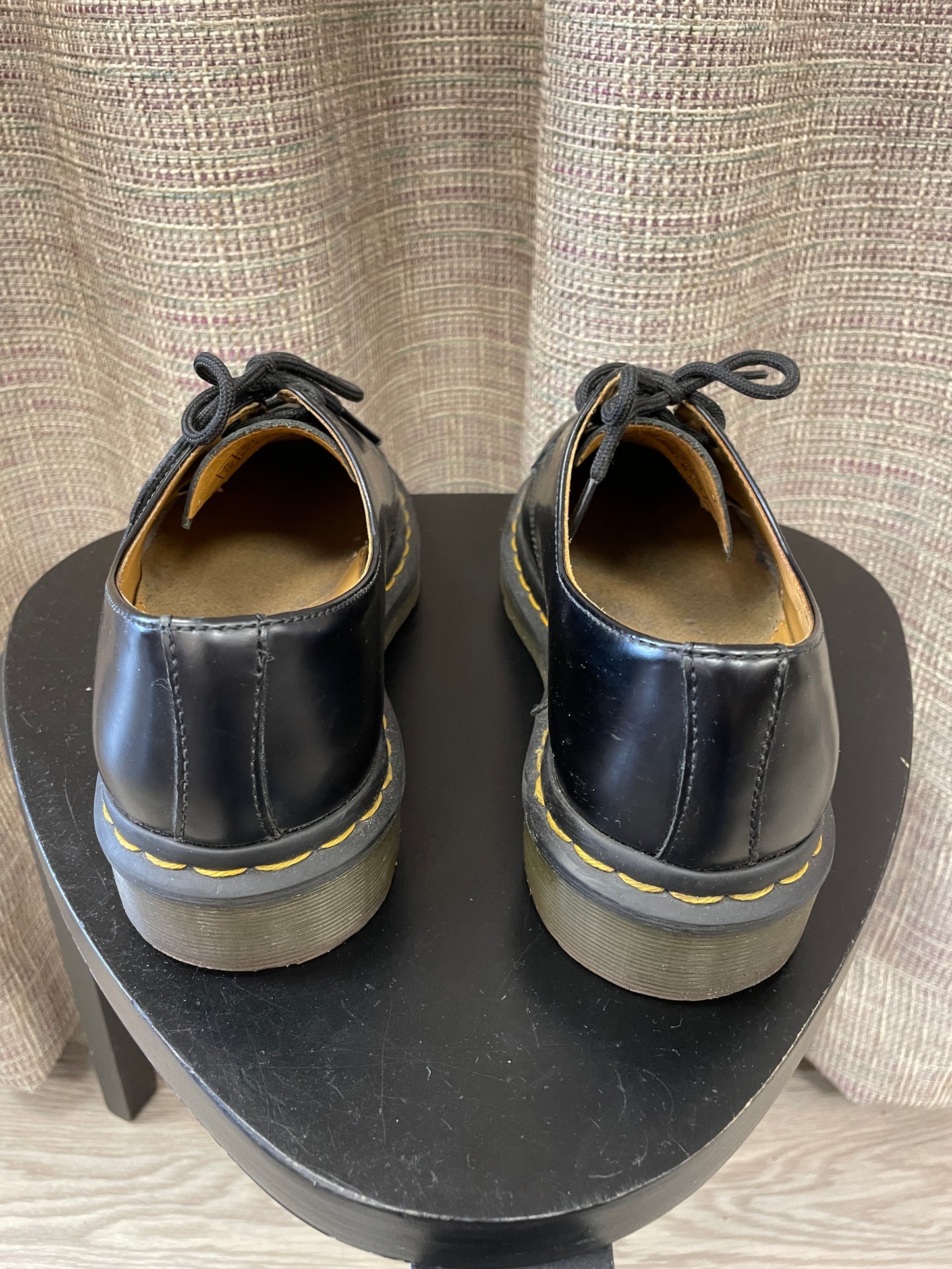Dr Doc Martens Black Leather Classic Lace Up Shoes UK 5