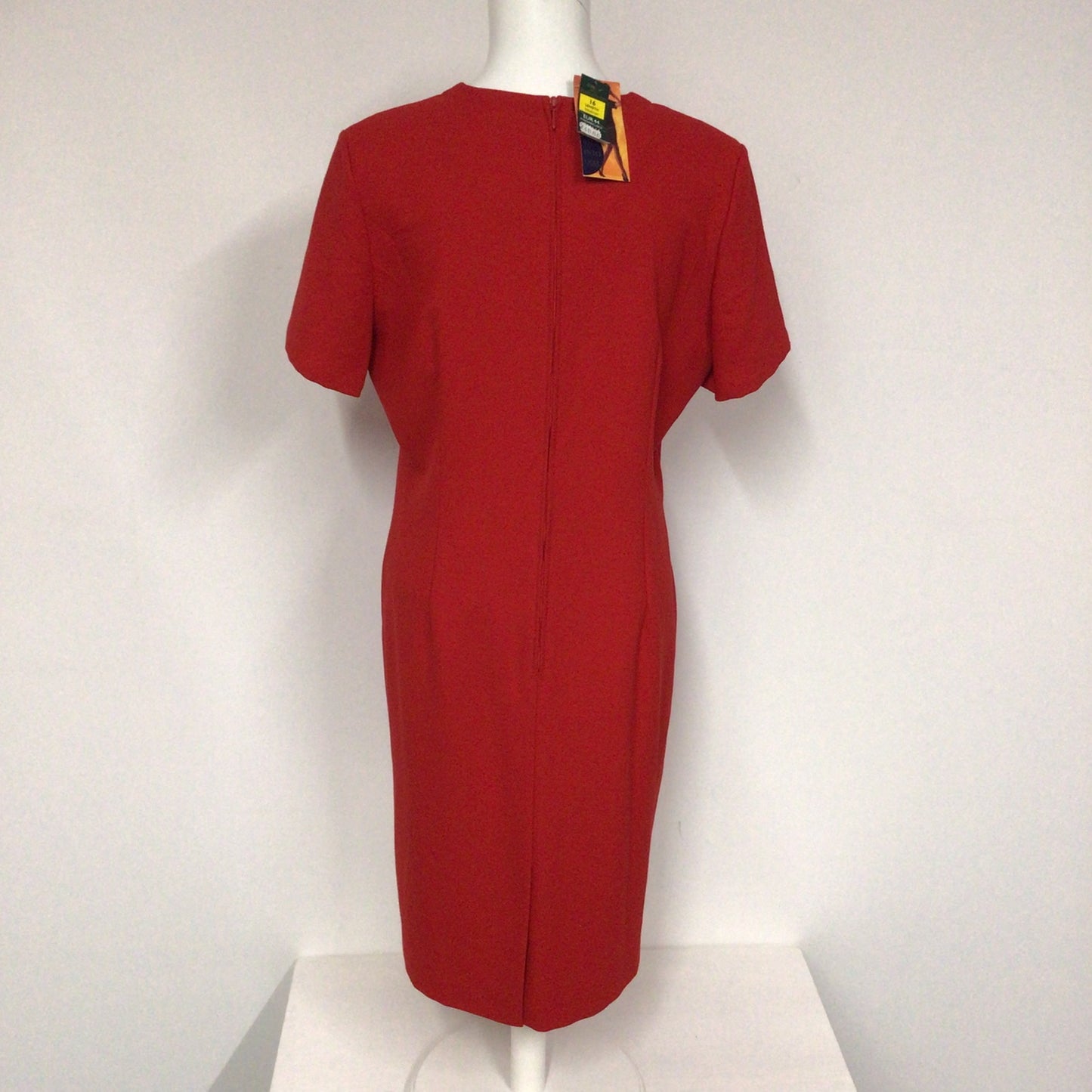 BNWT M&S St Michael Red Short Sleeve Dress Size 16