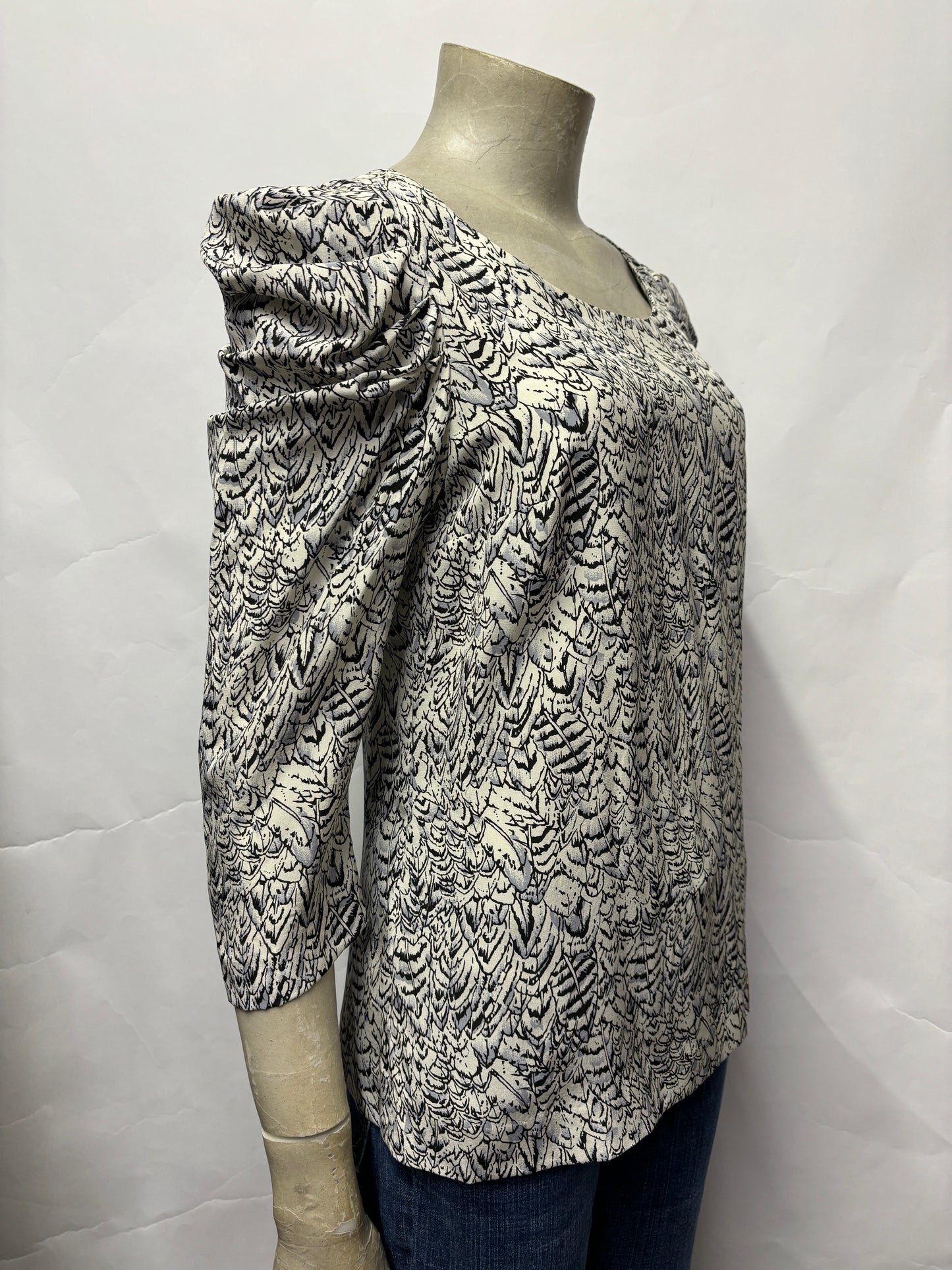 Reiss White Silk Feather Print Long Sleeve Top 8