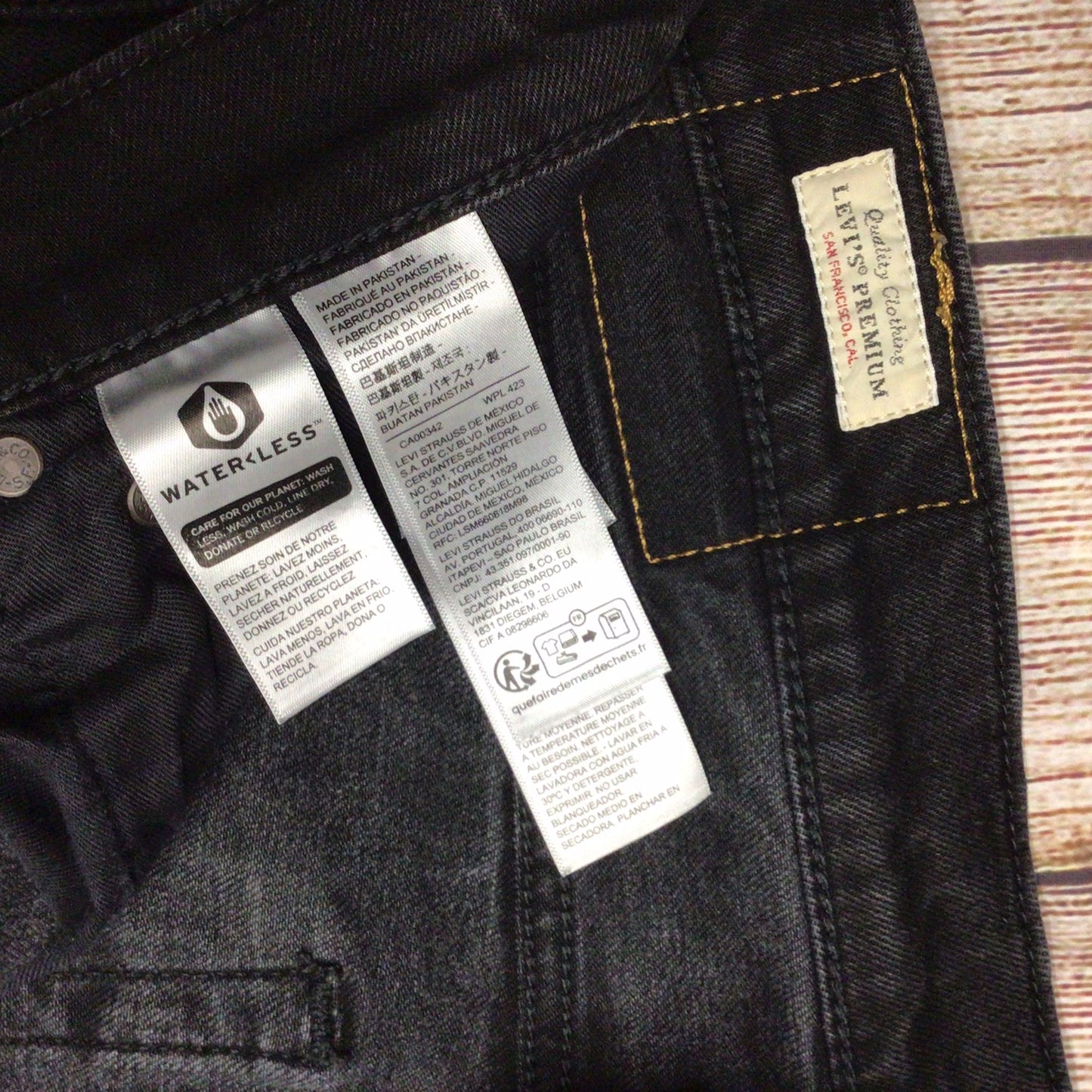 Levi's Black Skinny Taper Cotton Blend Jeans Size W36 L34