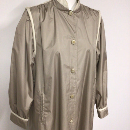 Vintage Jan Robert Made in England Beige Thin Mac Trench Coat Size Ch42" (approx.)