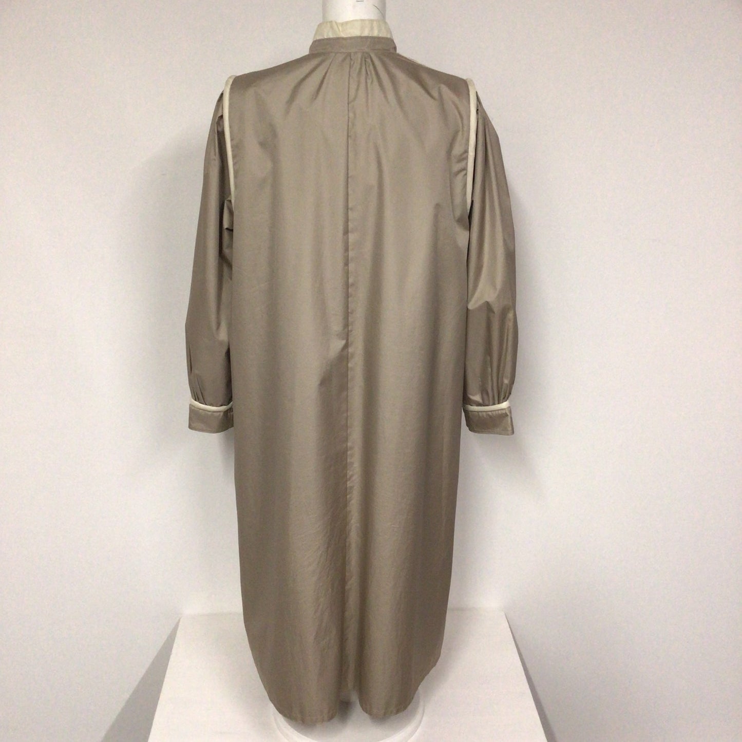 Vintage Jan Robert Made in England Beige Thin Mac Trench Coat Size Ch42" (approx.)