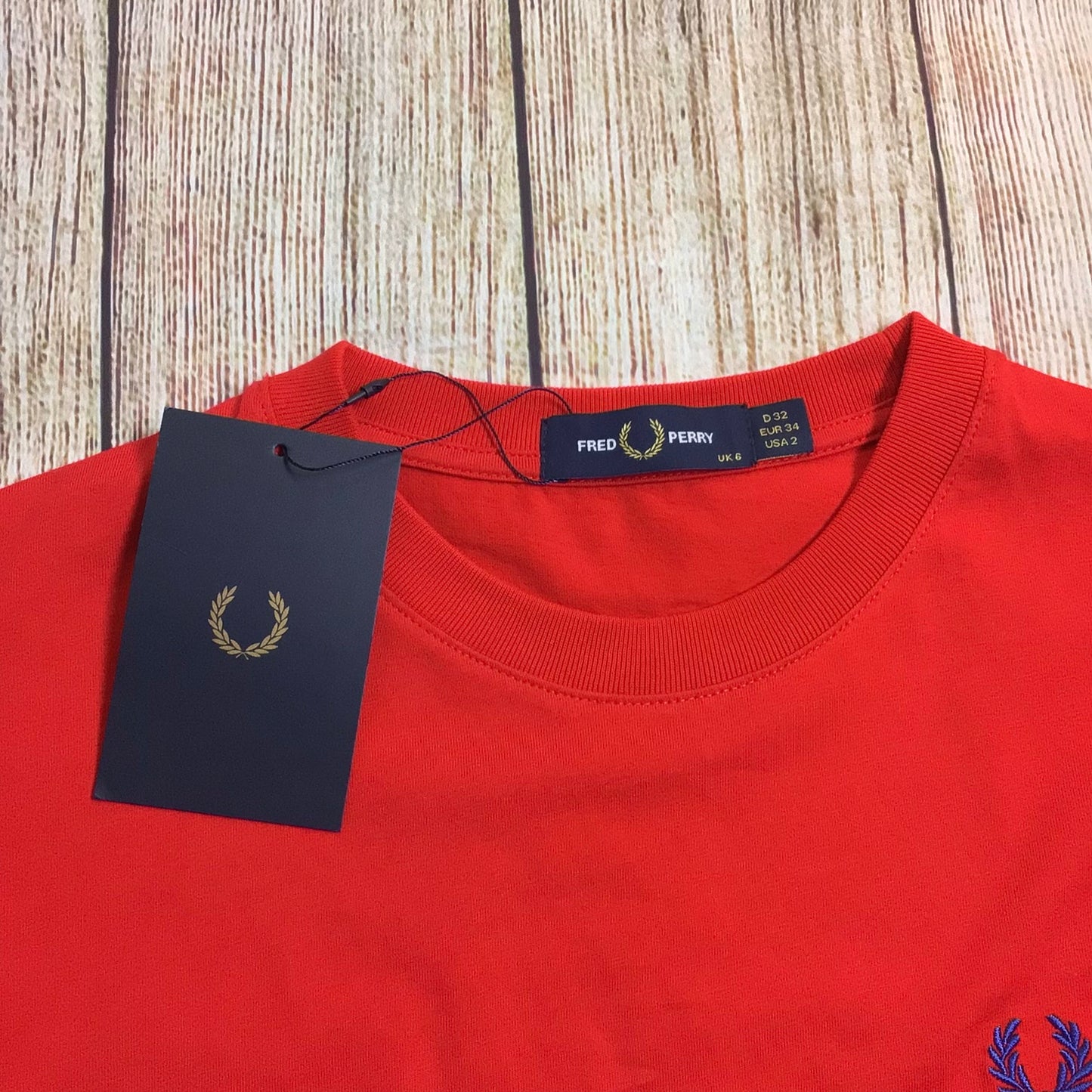 BNWT Fred Perry Red Cherry Bomb T Shirt Size UK 6