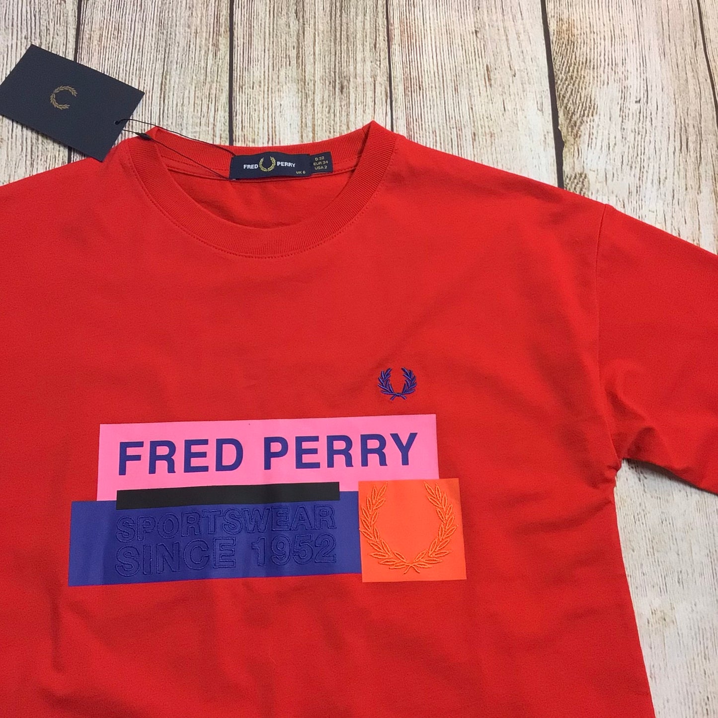 BNWT Fred Perry Red Cherry Bomb T Shirt Size UK 6