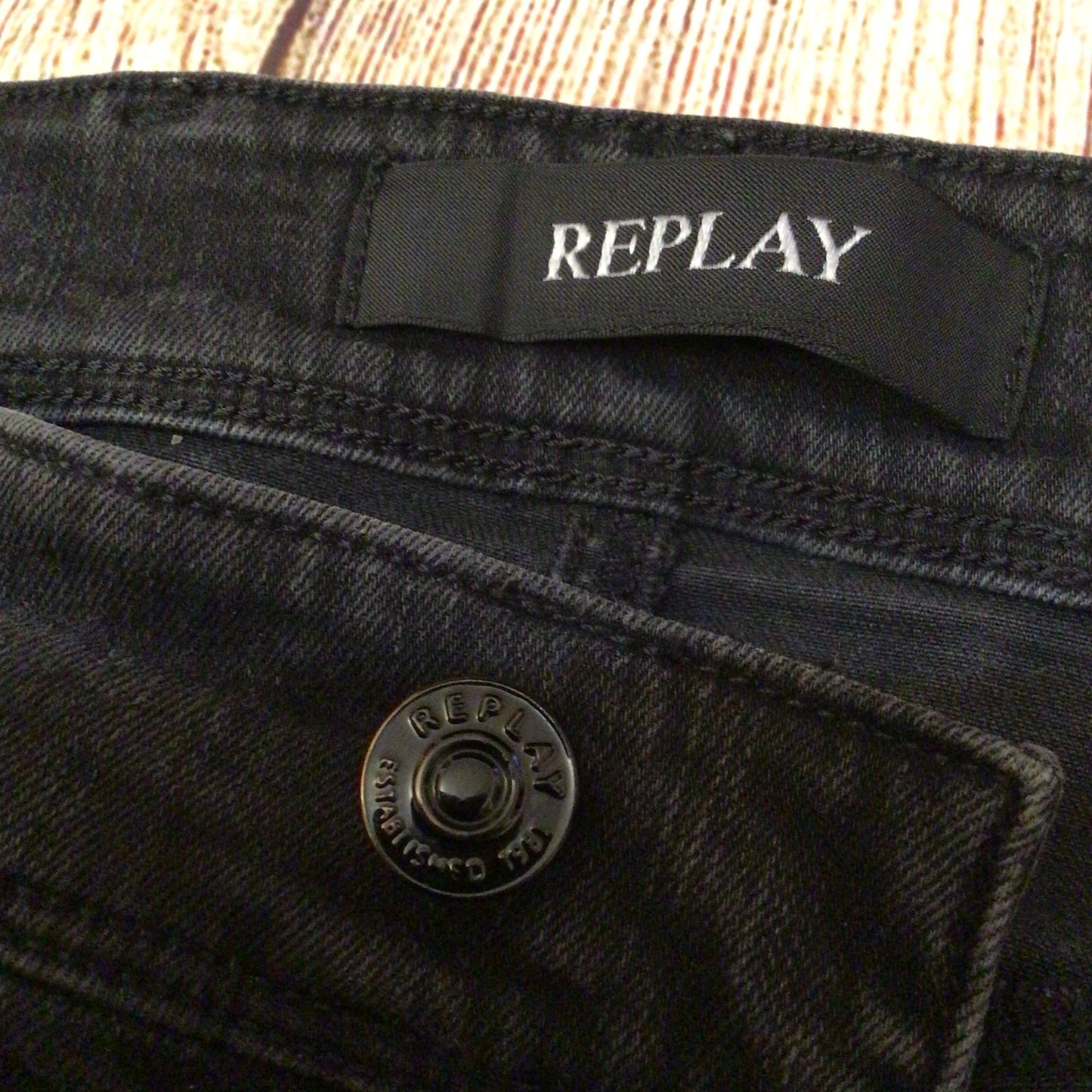 Replay Anbass M914 Black Ripped Jeans Size 30