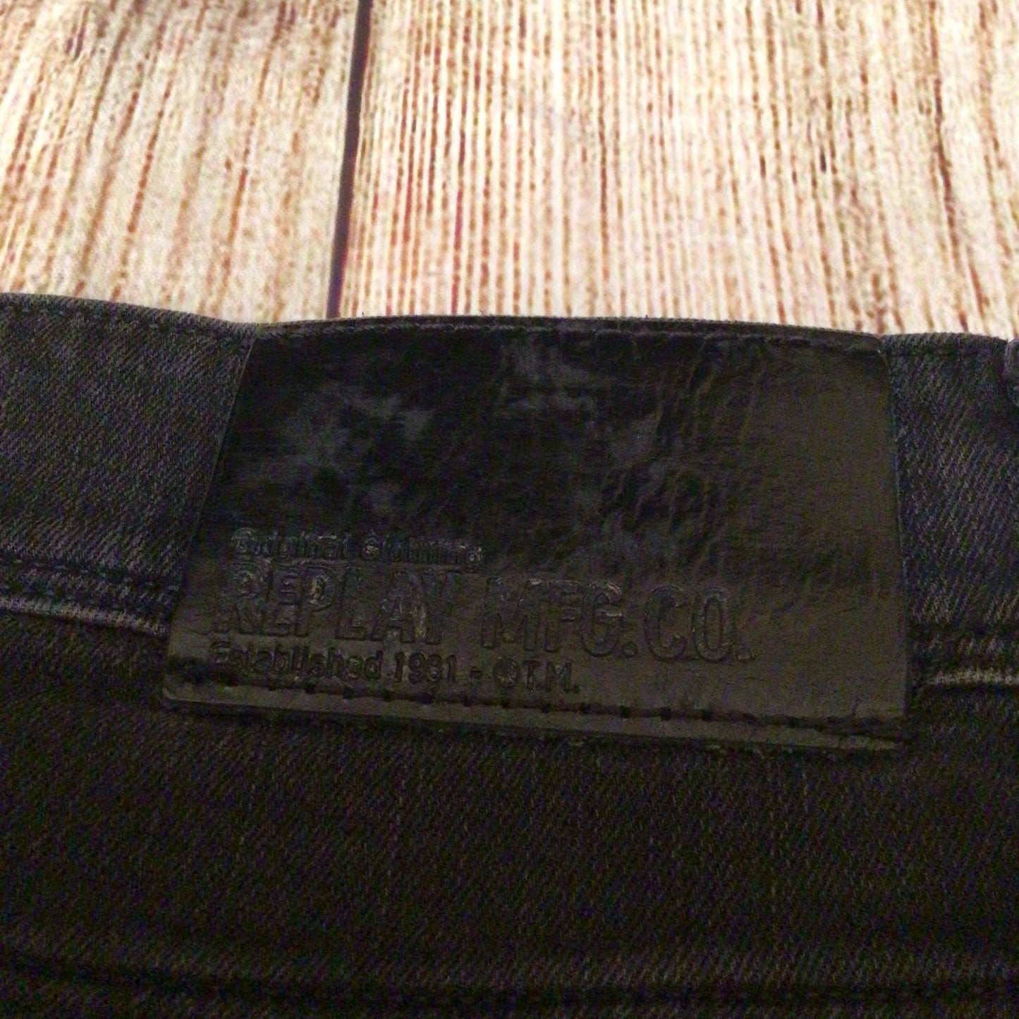 Replay Anbass M914 Black Ripped Jeans Size 30