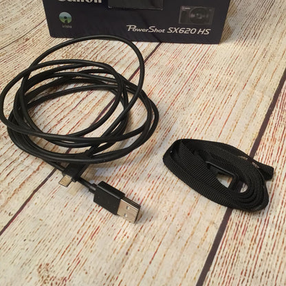 Canon PowerShot SX620 HS Wi-Fi Digital Camera w/Box & Charger