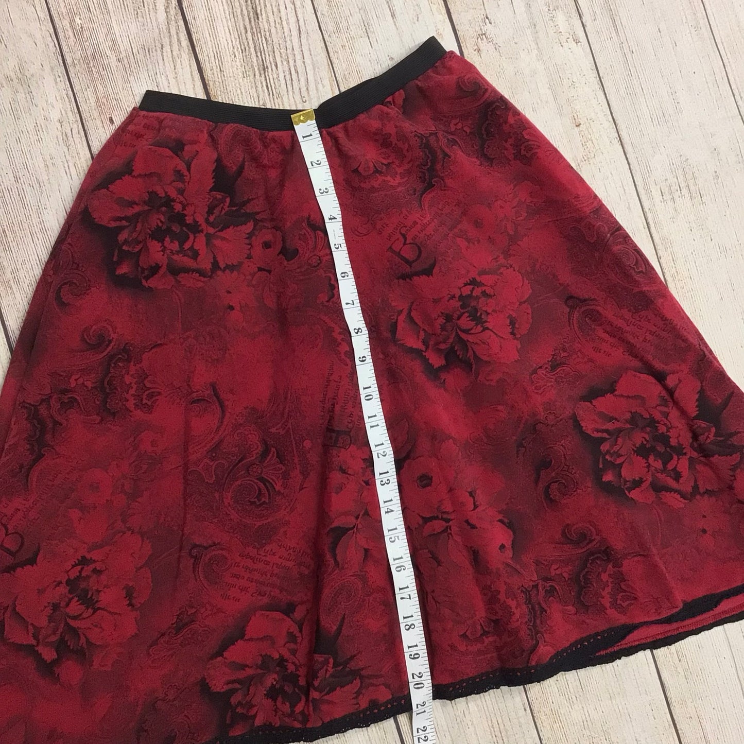 Joà Red Paisley Flower Print Velvet Skirt