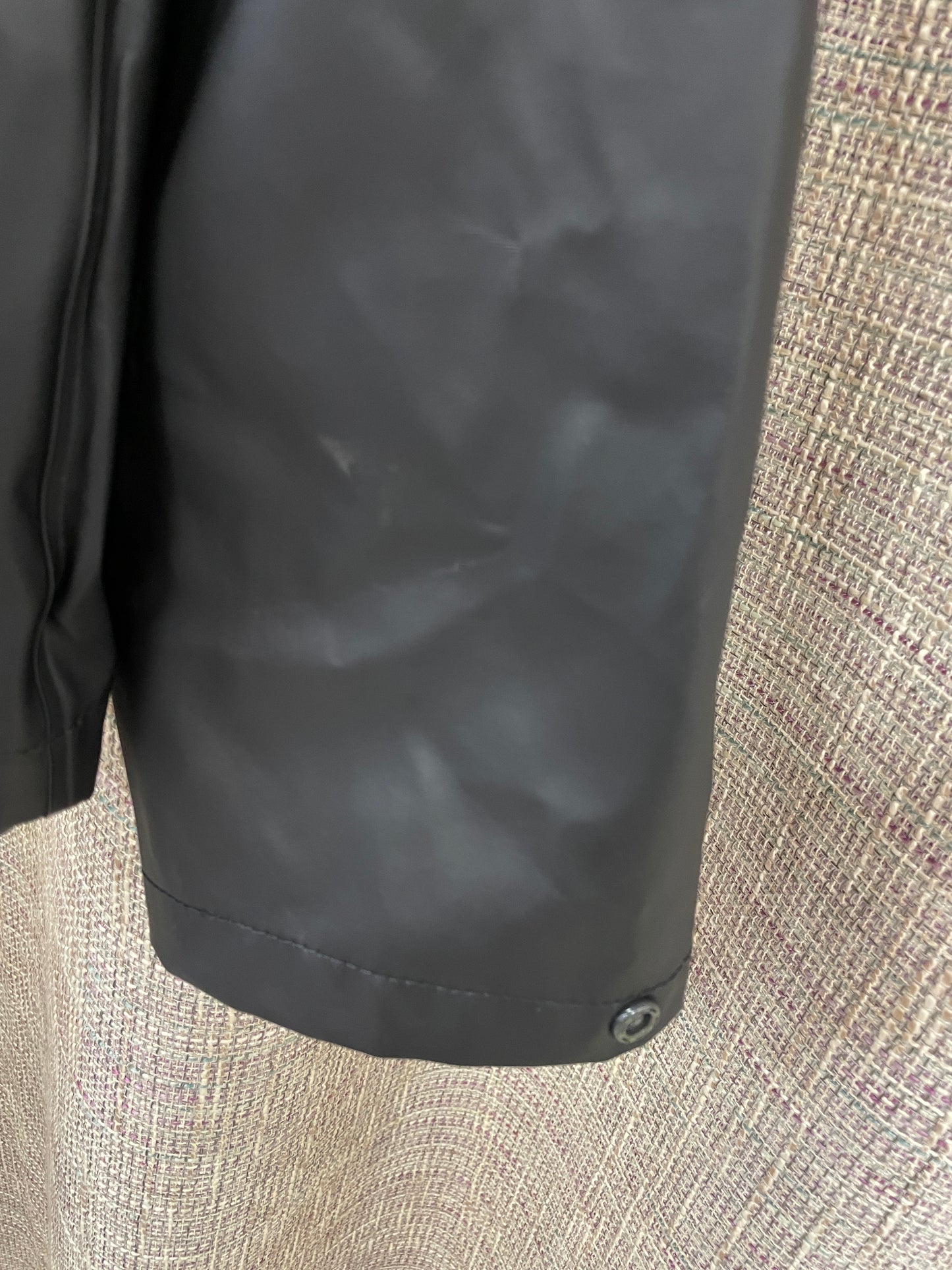 Helly Hansen Black Rain Jacket with Removable Hood 14 Large