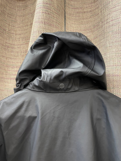 Helly Hansen Black Rain Jacket with Removable Hood 14 Large