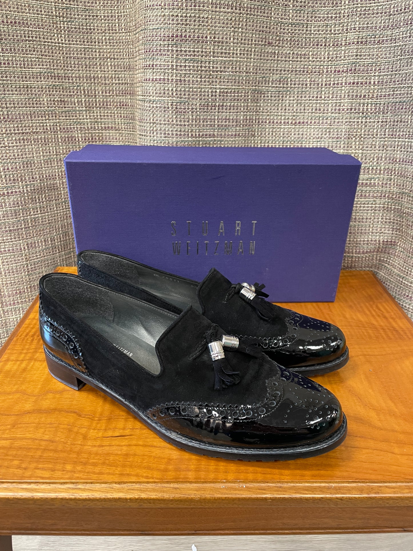 Stuart Weitzman at Russell & Bromley New with Box Black Suede Patent Brogue Tassel Loafers 8.5