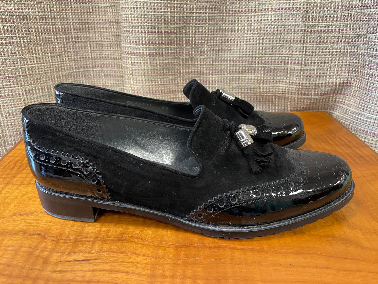 Stuart Weitzman at Russell & Bromley New with Box Black Suede Patent Brogue Tassel Loafers 8.5