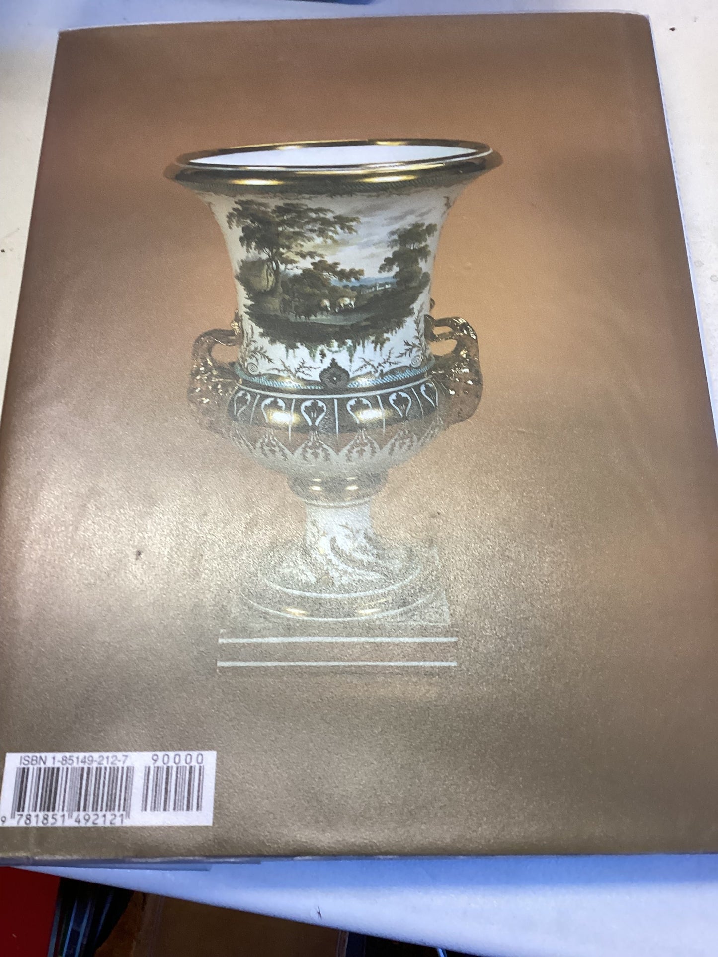 Derby Porcelain 1748 - 1848 An Illustrted Guide John Twitchett