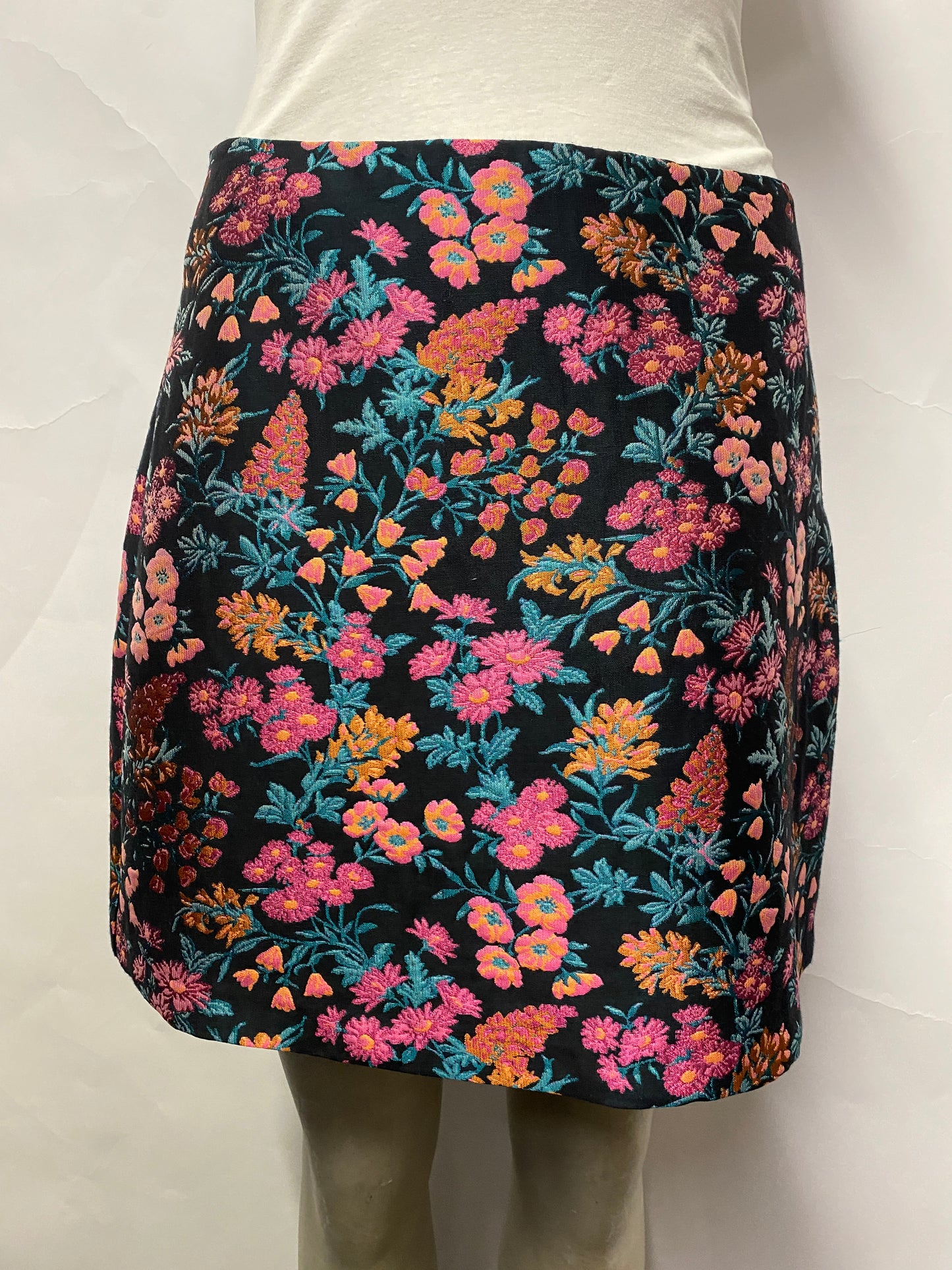 Nobody's Child Black Floral Mini Skirt Medium