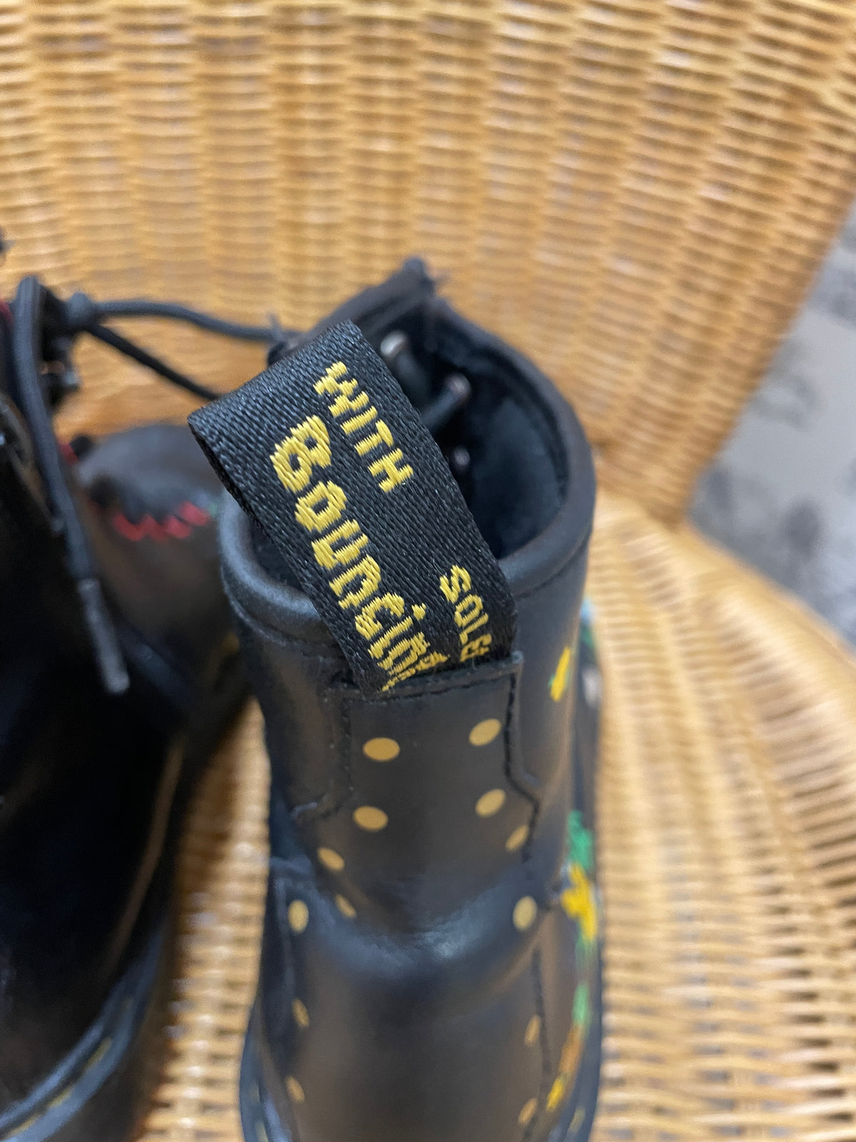 Doc Dr Martens Black Floral Print Classic Style Boots EU 38 UK 5