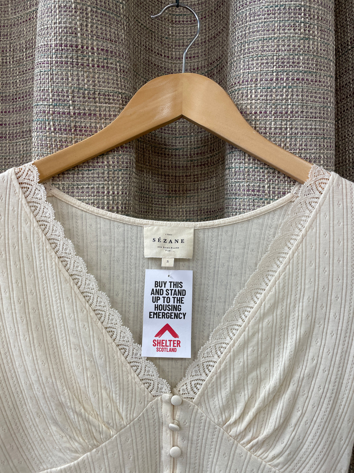 Sezane Cream Off White Short Sleeve V Neck Pointelle Top Small
