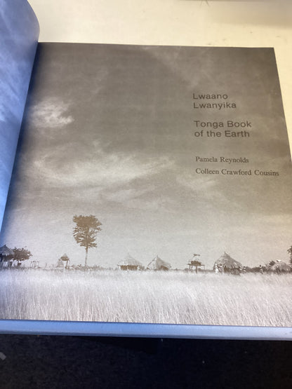 Lwaano Lwanyika Tonga Book of The Earth Pamela Reynolds, Colleen Crawford Cousins