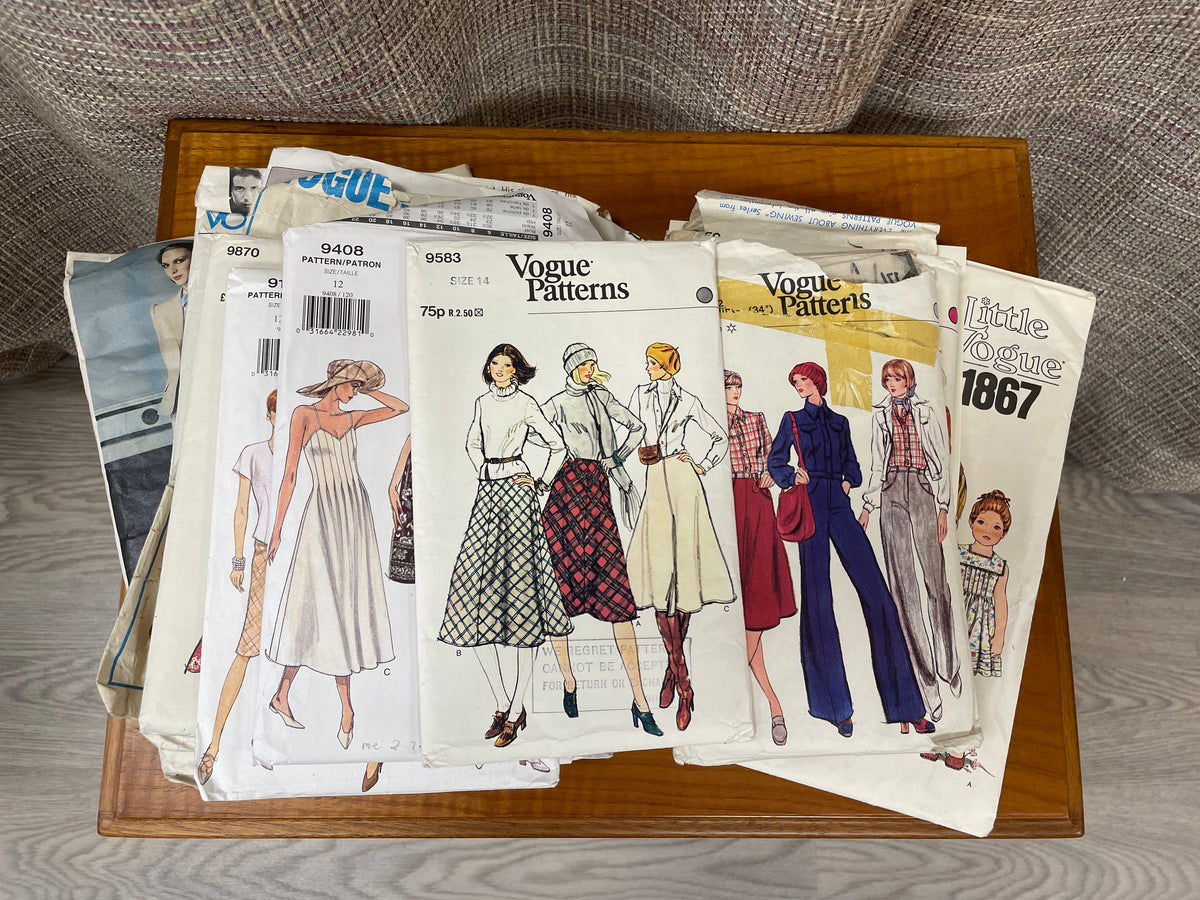 Bundle of Vintage Vogue Sewing Patterns