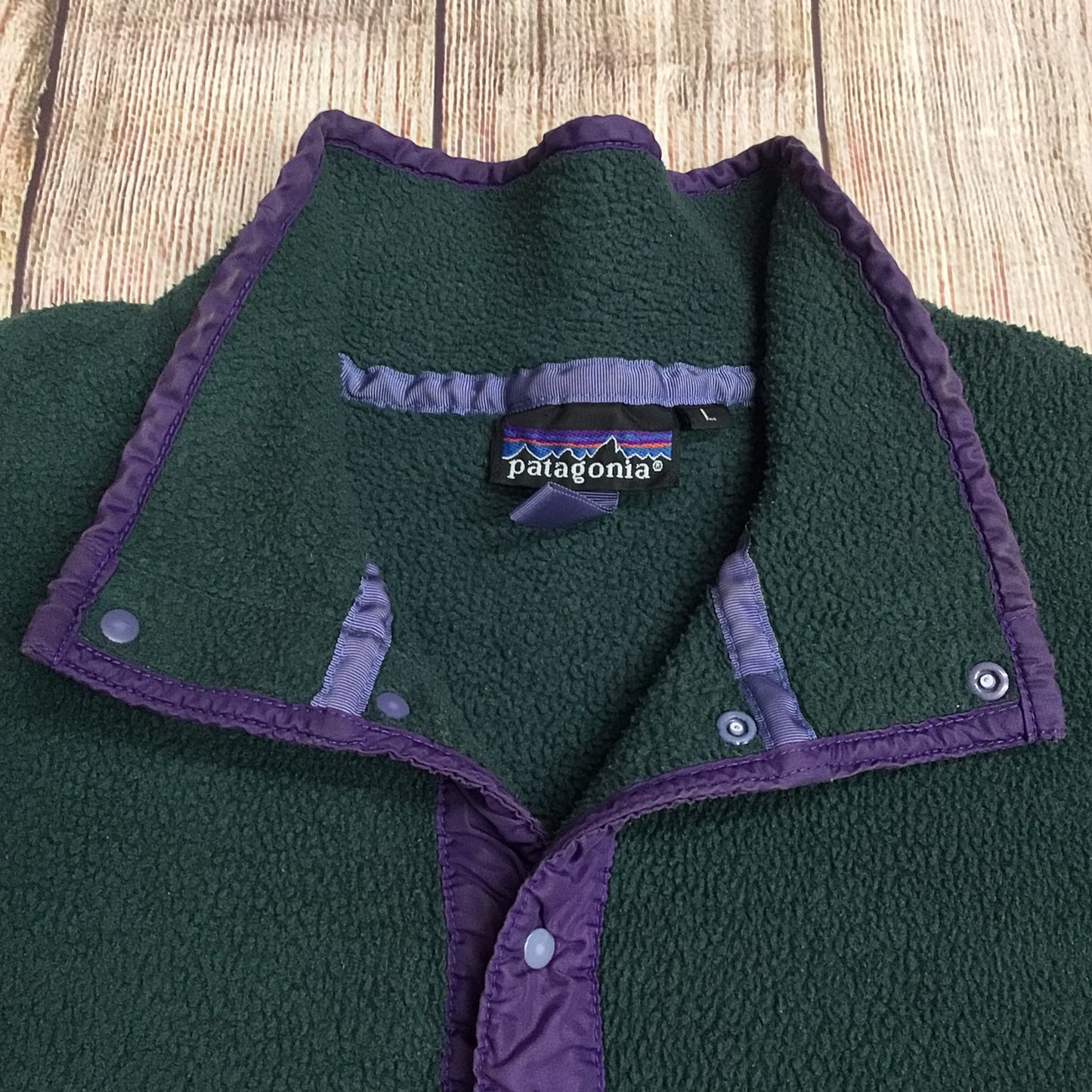 Vintage Patagonia Synchilla Green & Purple 1/4 Button Fleece Size L