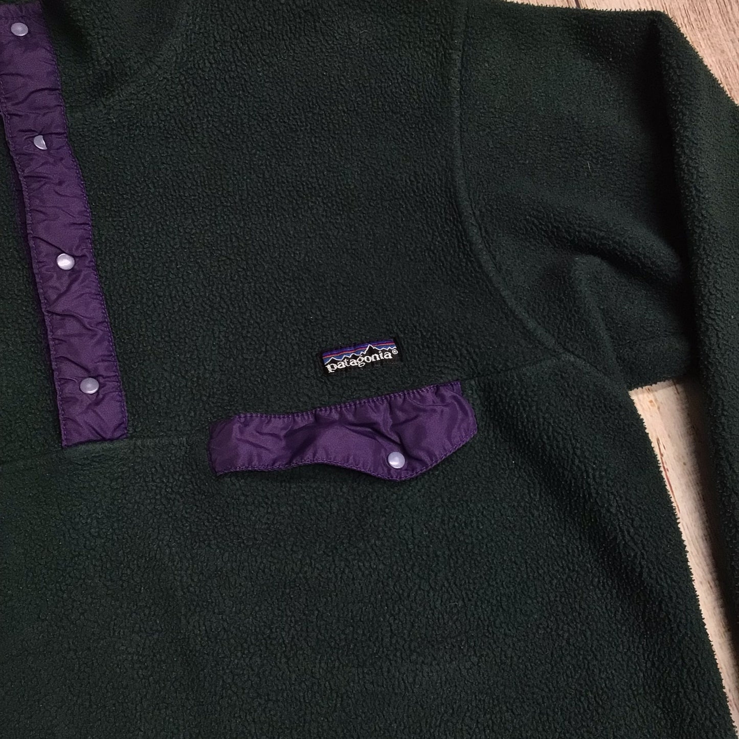 Vintage Patagonia Synchilla Green & Purple 1/4 Button Fleece Size L