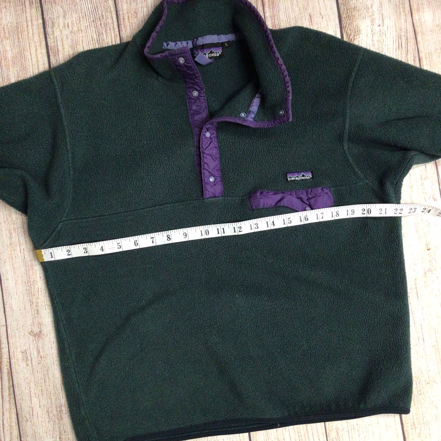 Vintage Patagonia Synchilla Green & Purple 1/4 Button Fleece Size L