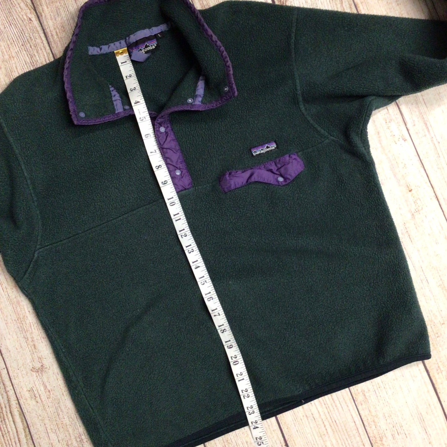 Vintage Patagonia Synchilla Green & Purple 1/4 Button Fleece Size L