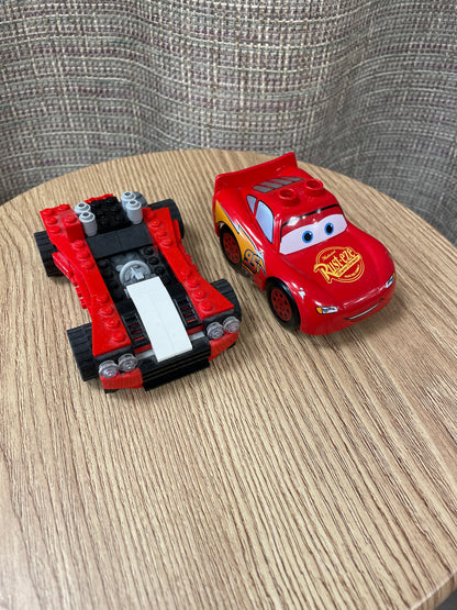 Lego Mixed Bundle 2kg Including Cars Minifigures Small Baseplates and Blocks
