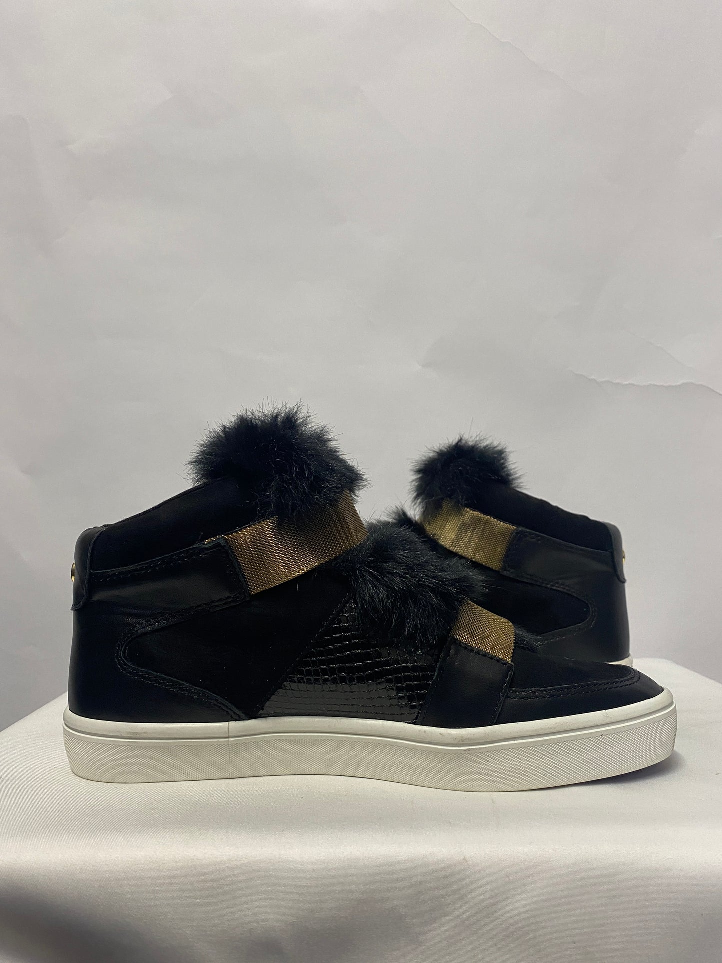 Carvela Kurt Geiger Black and Gold Leather and Faux Fur Hi-top Trainers 5 BNWB