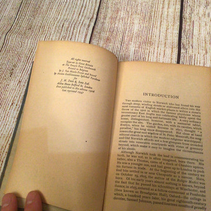 The Religio Medici & Other Writings by Thomas Browne (1947) Everyman’s Library 92