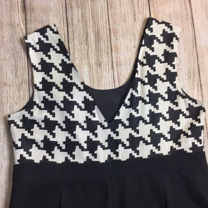 Hobbs Black & White Dogtooth Silk & Wool Blend Dress Size L (approx.)