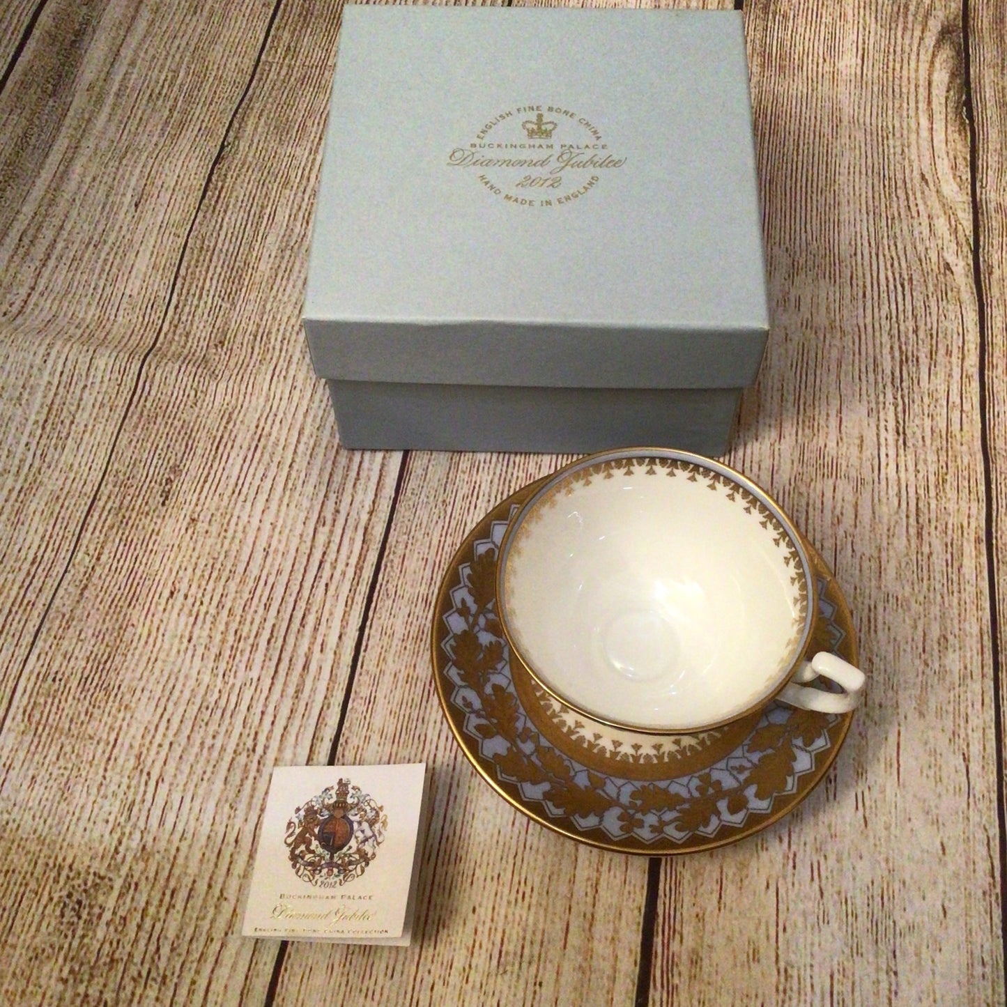 Buckingham Palace - Diamond Jubilee 2012 Teacup & Saucer (in box)