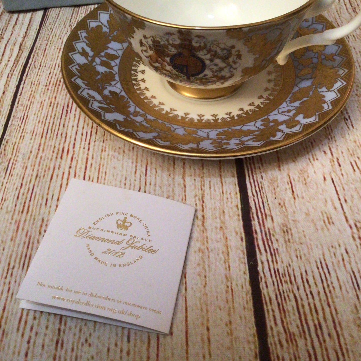 Buckingham Palace - Diamond Jubilee 2012 Teacup & Saucer (in box)