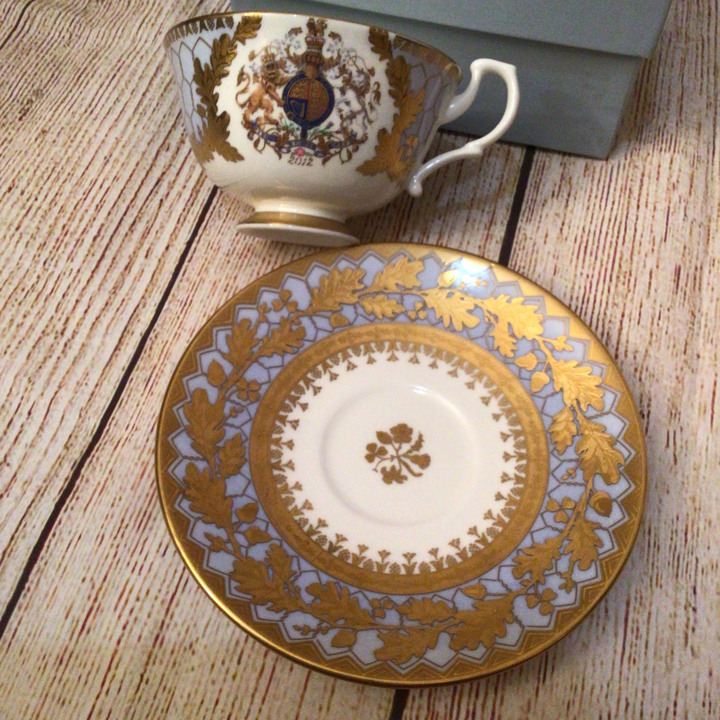 Buckingham Palace - Diamond Jubilee 2012 Teacup & Saucer (in box)