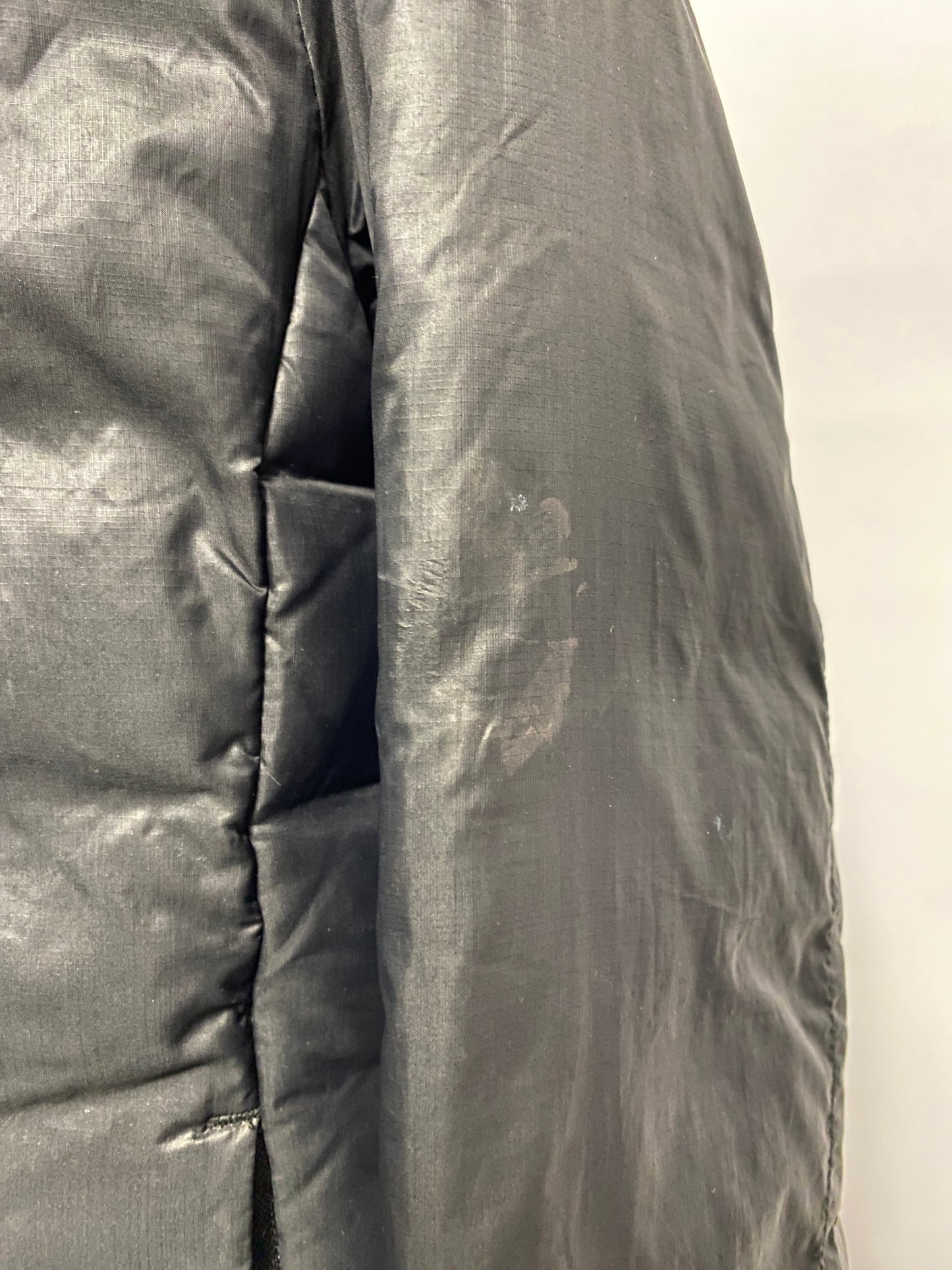 Canada Goose Black Duck Down and Feather Jacket Small