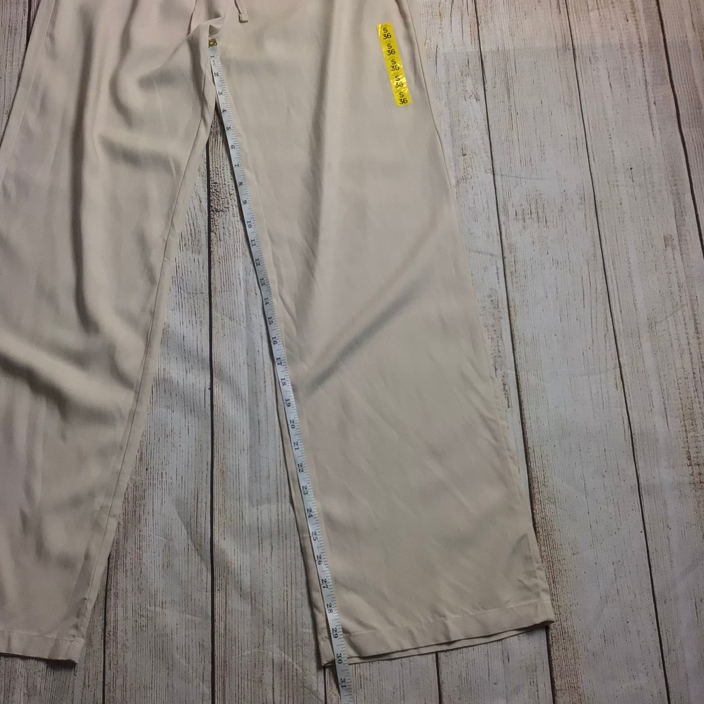 BNWT Pull & Bear Beige/Cream Trousers Size S