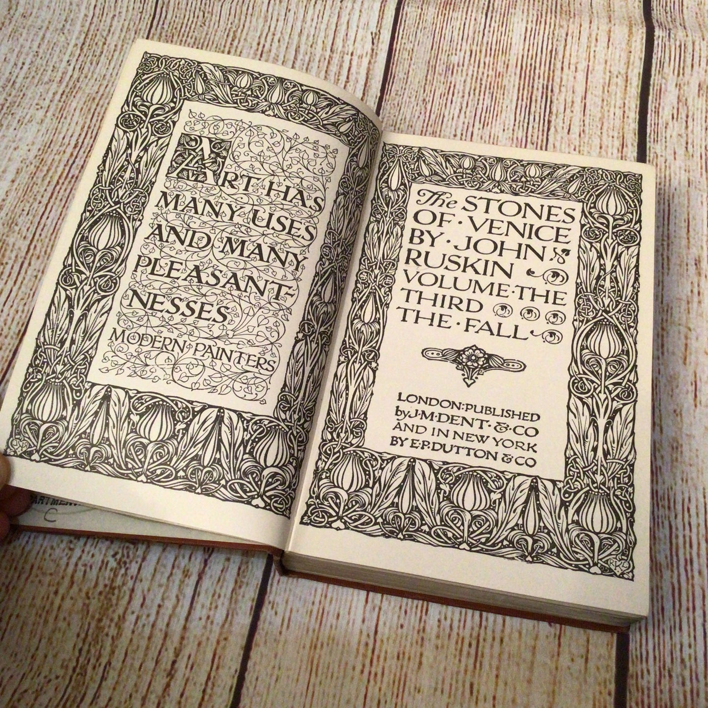 The Stones of Venice Vol. 1-3 The Foundations, Sea Stories, The Fall (Everyman's Library)